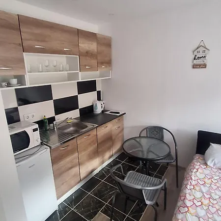 Lana Apartment