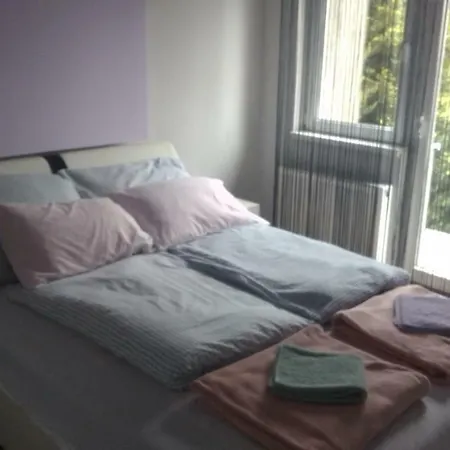 Lana Apartment *