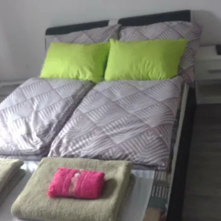 Lana Apartment